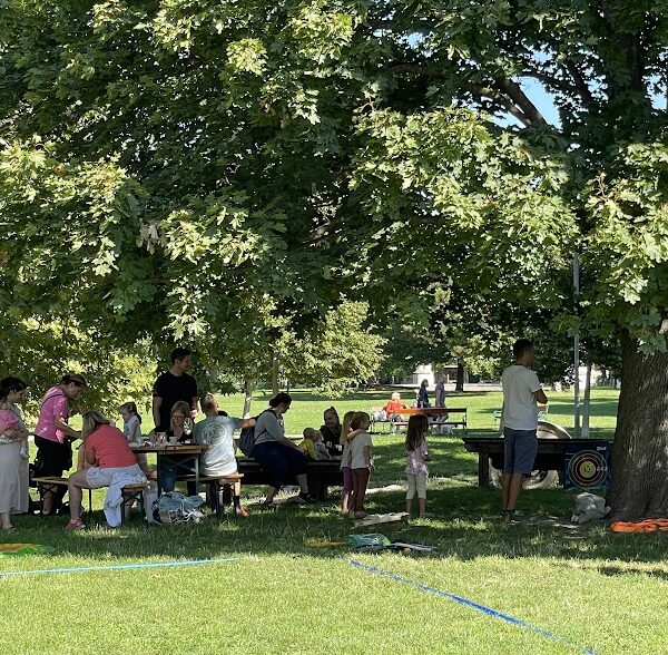 Treffpunkt Spielplatz